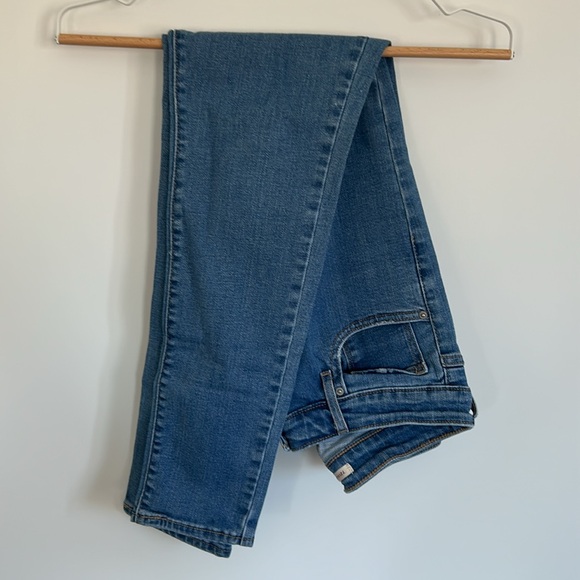 Levi’s high rise skinny blue jeans - Picture 5 of 5